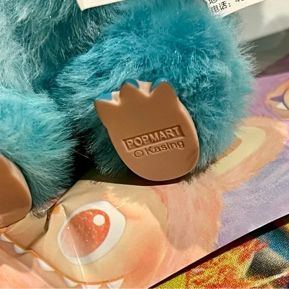 POPMART Labubu The Monster 3.0 Big Into Energy Plush Hope Authentic - Picture 8 of 9